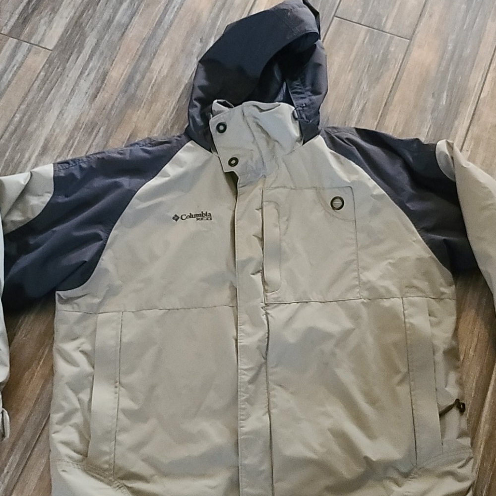 Men's Columbia Jacket